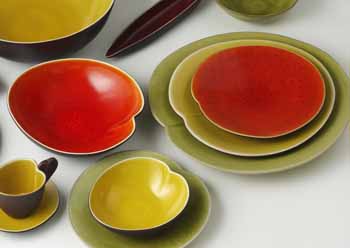 Jars nenuphar：美しい色合いのフランスの陶磁器