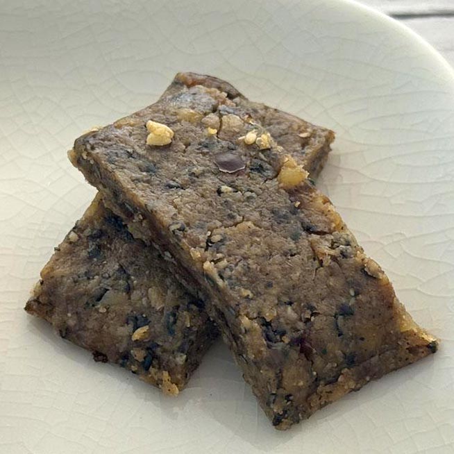 甘酒と黒ごまの腸活Rawバー